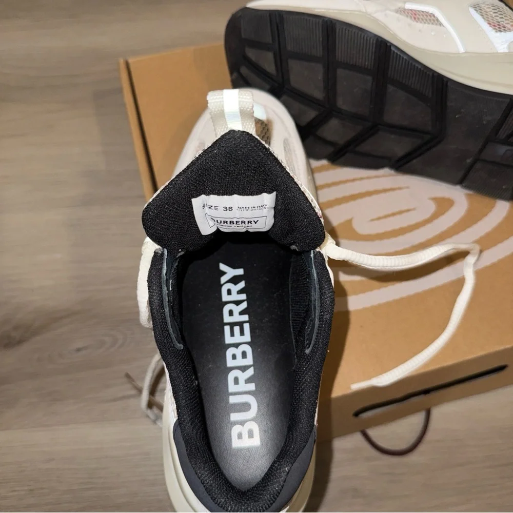 Burberry White and Black Women's Sneakers - Picture 11 of 13